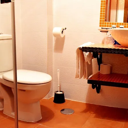 Posada De Quijada 3*