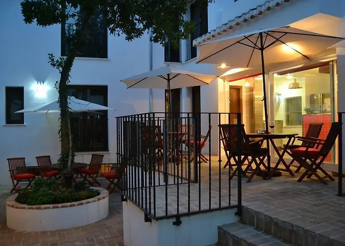Hotel De Quijada 3*